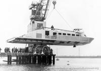 AP1-88 hovercraft number 1 - shipping the superstructure